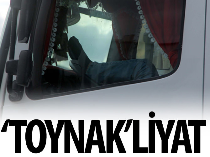 Sivas-Erzincan karayolunda tehlikeli yolculuk