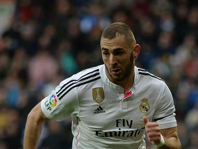 Fransız milli futbolcu Benzema'ya 'şantaj' gözaltısı