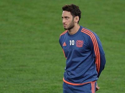 Hakan Çalhanoğlu'ndan, Barcelona açıklaması