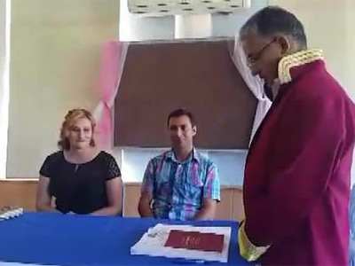 Herkesin konuştuğu nikah memuru konuştu