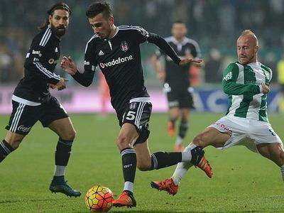 Beşiktaş'tan tarihi performans