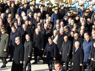Devlet Bahçeli de Anıtkabir'deydi