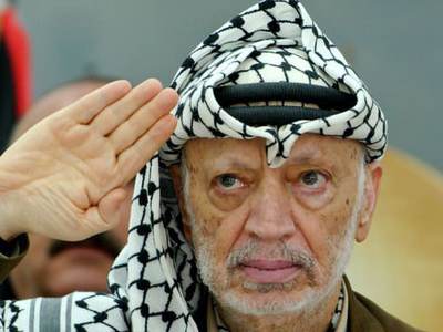 Hamas, Arafat'ın evini teslim etti