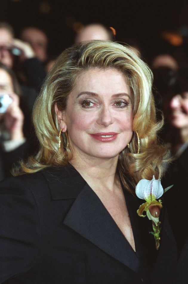 Yaşam boyu başarı ödülü Fransız aktris Catherine Deneuve’ün - 1