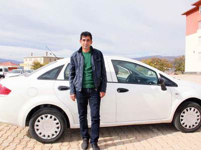 'Göktaşı'yla araba aldı