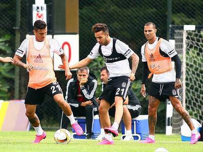 Beşiktaş Medicana Sivasspor maçı hazırlıklarını sürdürüyor