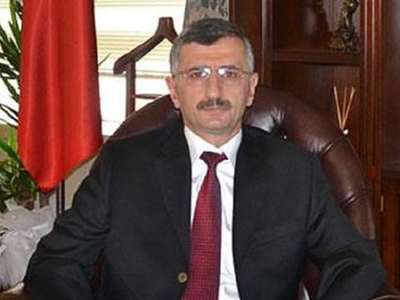 Manisa Valisi Bektaş özür diledi