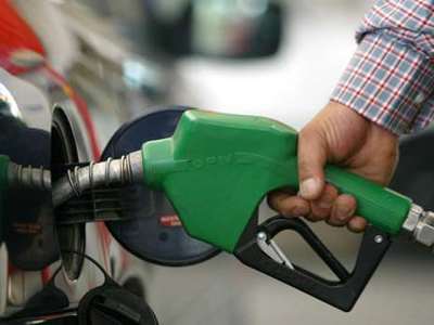 Benzine indirim geldi