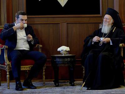Çipras İstanbul'da Bartholomeos'la görüştü
