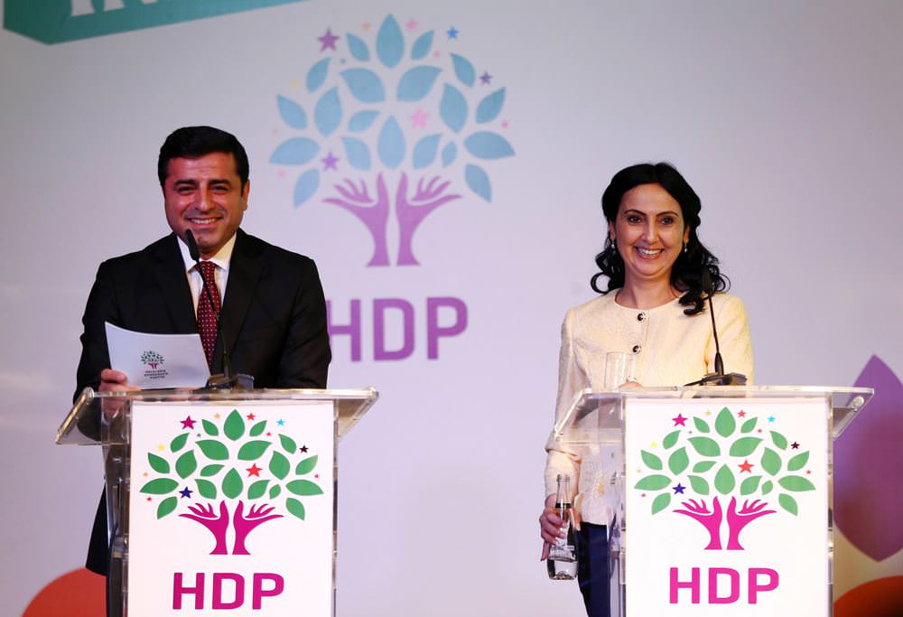 HDP'de sıkıyönetim ilan edildi