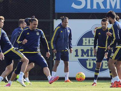 Fenerbahçe Mersin İdmanyurdu deplasmanında