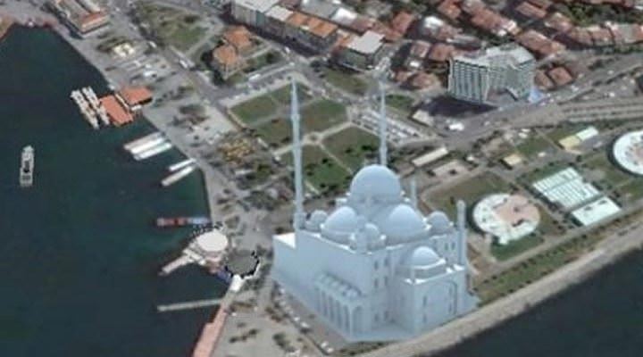 Kadıköy Belediye Başkanı camiye karşı savaş açtı