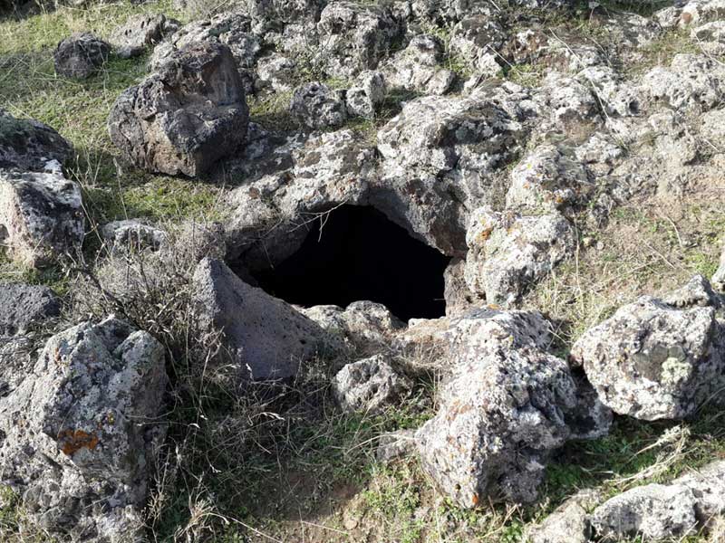 PKK'nın para basan "zulüm" mağarası