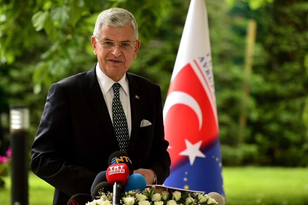 Volkan Bozkır AB Bakanlığına getirildi