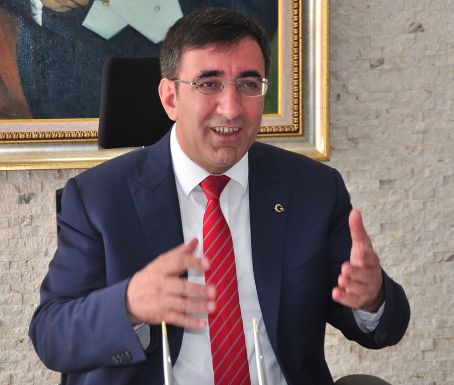 Cevdet Yılmaz yeniden Kalkınma Bakanı oldu