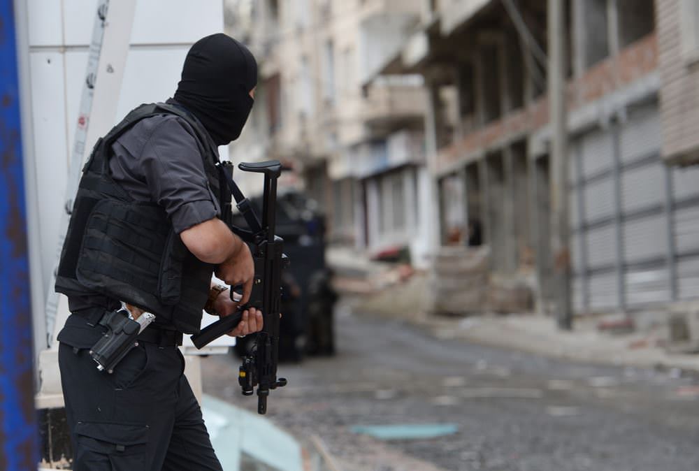 Diyarbakır mafyasına operasyon