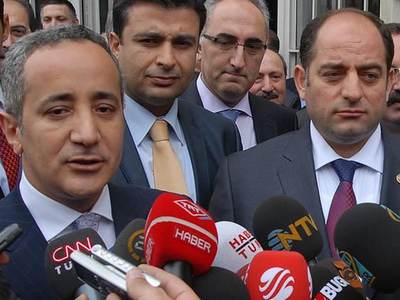 Fikret Seçen'e yurtdışına çıkış yasağı