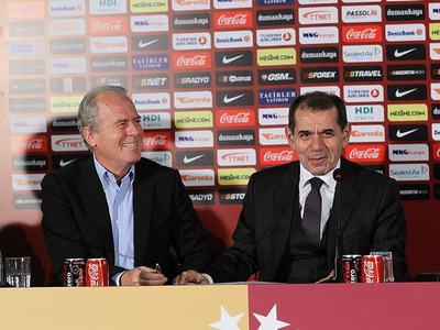 Mustafa Denizli: "Baskı ve stres kan kardeşim"