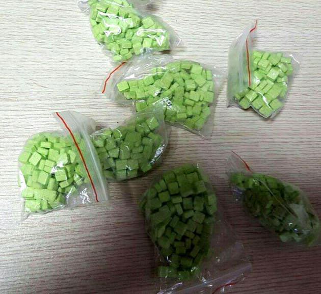 Bebek bezinde 700 ecstasy hap ele geçirildi - 3