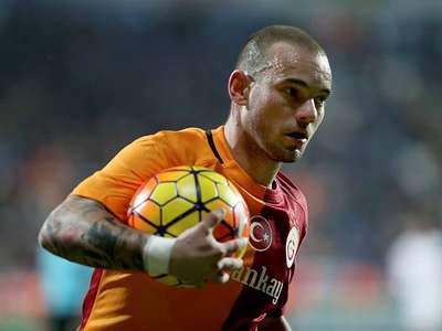 Sneijder tüm takıma kızgın