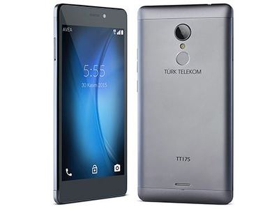 Türk Telekom ilk akıllı telefonu TT175’i duyurdu