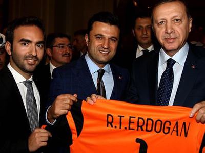 Cumhurbaşkanı Erdoğan '1' numara