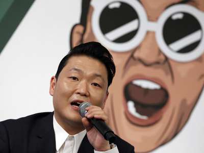 PSY'dan yeni klip "Dady"