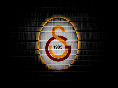 Galatasaraylı futbolcu hüngür hüngür ağladı