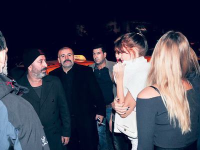 Cem Yılmaz'ın haremi!
