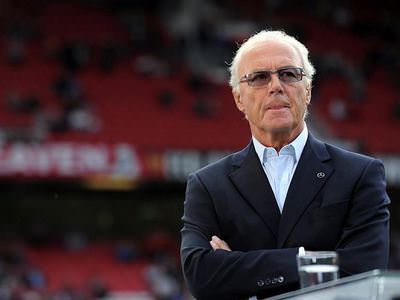 Franz Beckenbauer baskı altında
