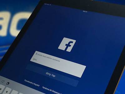 Facebook'un Hamburg'daki merkezine saldırı