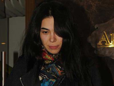 Asena'dan boşanma iddialarına yanıt!