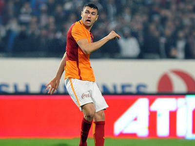 Burak Yılmaz'ın futbol hayatı tehlikede