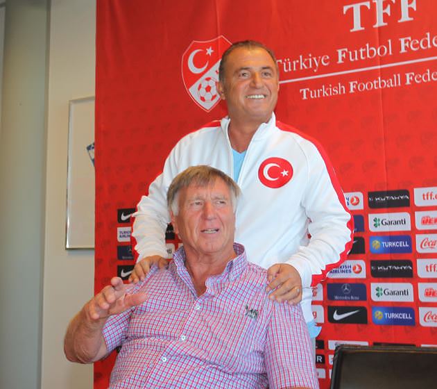 Piontek: Hülya Avşar’ı kamptan kovdum