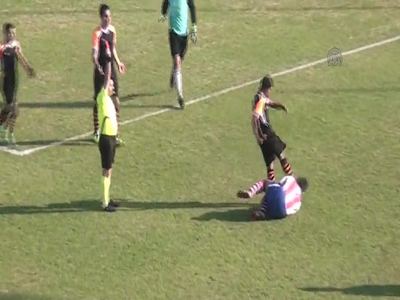 Tekmeci futbolcu ilk kez konuştu