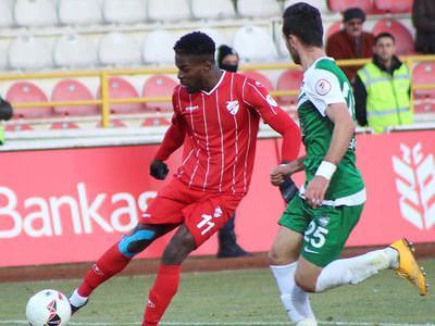 Boluspor Tepecikspor'u 3 golle geçti