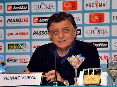 Yılmaz Vural Süper Lig'e geri dönüyor!