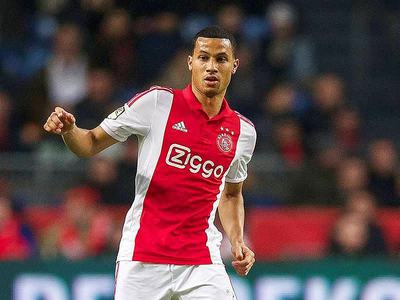 Galatasaray'ın van Rhijn için Ajax ile anlaştığı iddiası
