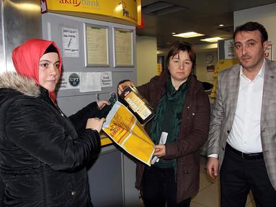 Sırrı Süreyya Önder'e organik Rize Çayı gönderdiler
