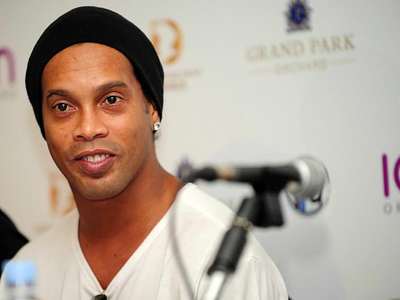 Ronaldinho'nun yeni takımı belli oldu