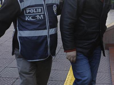 FETÖ/PDY operasyonunda 5 kişi tutuklandı