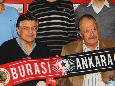 Yılmaz Vural'ın kovulması dünya basınında!