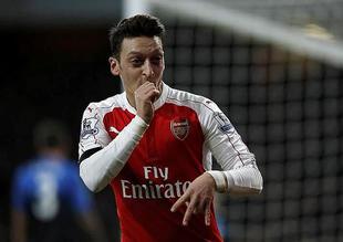 Mesut Özil'e kardeş geldi!