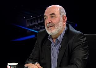 Karakaya yürekten yazan biriydi