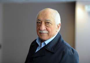 Her taşın altından FETÖ çıkıyor!