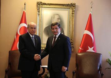 Davutoğlu ile Bahçeli'nin görüşmesi sona erdi