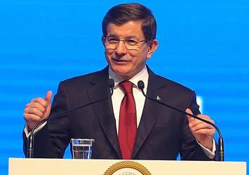 Başbakan Davutoğlu: Rusya da Suriye'deki zulümlerin ortağı olmuştur