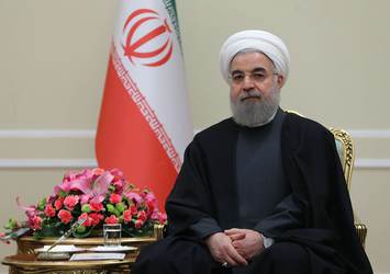 Ruhani'den gerilimi yumuşatacak hamle