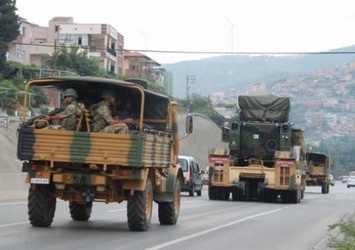 Sıfır noktasında askeri hareketlilik
