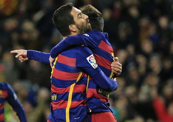 Arda Turan, Barcelona’da ilk maçına çıktı!
